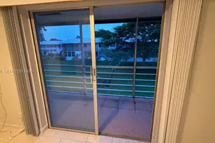 125 Canterbury E, West Palm Beach, FL 33417 - Photo 14