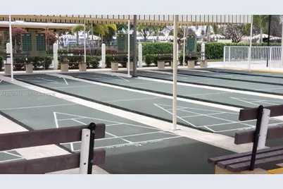 125 Canterbury  E #125, West Palm Beach, FL 33417 - Photo 34