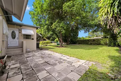 3745 SW 62nd Ct, Miami, FL 33155 - Photo 26