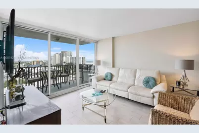 531 N Ocean Blvd #1005, Pompano Beach, FL 33062 - Photo 2