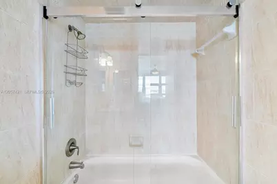 531 N Ocean Blvd #1005, Pompano Beach, FL 33062 - Photo 18