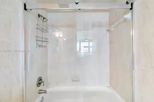 531 N Ocean Blvd, Pompano Beach, FL 33062 - Photo 18