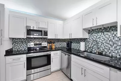 531 N Ocean Blvd #1005, Pompano Beach, FL 33062 - Photo 26
