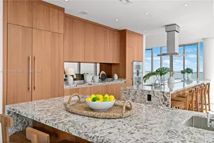 175 SE 25th St, Miami, FL 33129 - Photo 10