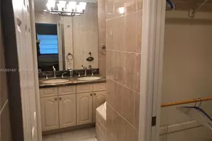 6339 Bay Club Dr, Fort Lauderdale, FL 33308 - Photo 16