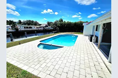 1430 NE 53rd Ct, Fort Lauderdale, FL 33334 - Photo 32