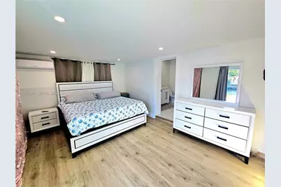 1430 NE 53rd Ct, Fort Lauderdale, FL 33334 - Photo 20