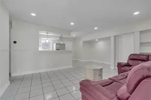 1207 Chateau Park Dr, Fort Lauderdale, FL 33311 - Photo 4