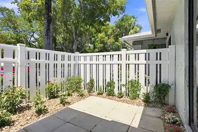 3895 N Carambola Cir N #29128, Coconut Creek, FL 33066 - Photo 4