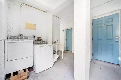6966 Byron Ave #105, Miami Beach, FL 33141 - Photo 12
