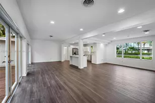 9520 E Broadview Dr, Bay Harbor Islands, FL 33154 - Photo 6