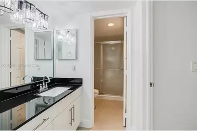 9471 Evergreen Pl #104, Davie, FL 33324 - Photo 10