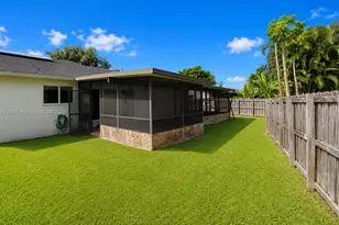 1661 N Goldeneye Ln, Homestead, FL 33035 - Photo 22