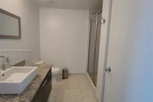 185 SW 7th St, Miami, FL 33130 - Photo 8
