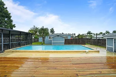 44 NW 19th St #1, Homestead, FL 33030 - Photo 2