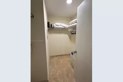 1060 E Brickell Av #3001, Miami, FL 33131 - Photo 20