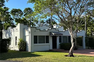 232 E De Leon Dr, Miami Springs, FL 33166 - Photo 1