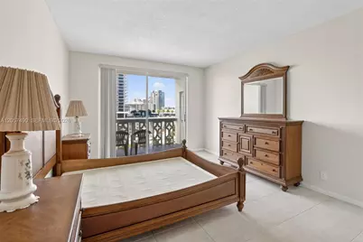 1817 S Ocean Dr #PH-19, Hallandale Beach, FL 33009 - Photo 20
