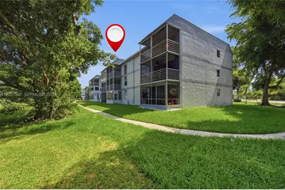 8421 Lagos De Campo Blvd #202T, Tamarac, FL 33321 - Photo 36