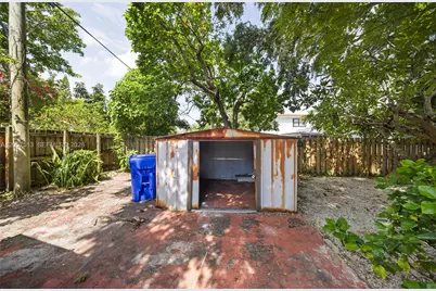 7020 NE 5th Ave, Miami, FL 33138 - Photo 40