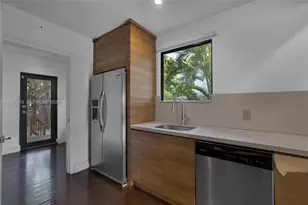 7020 NE 5th Ave, Miami, FL 33138 - Photo 18