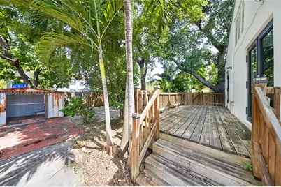 7020 NE 5th Ave, Miami, FL 33138 - Photo 36