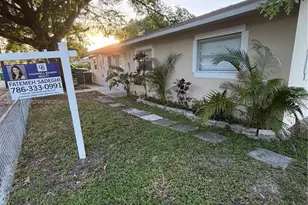 734 SW 8th St, Dania Beach, FL 33004 - Photo 16