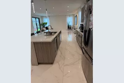 10218 NW 76th Ter, Doral, FL 33178 - Photo 6