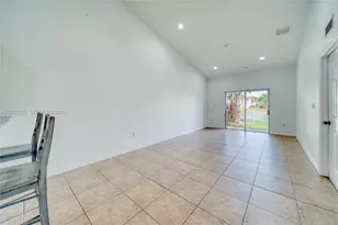 3365 NE 11th Dr, Homestead, FL 33033 - Photo 14