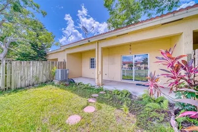 3365 NE 11th Dr #3365, Homestead, FL 33033 - Photo 6