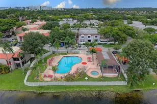 11444 NW 10th St, Pembroke Pines, FL 33026 - Photo 24