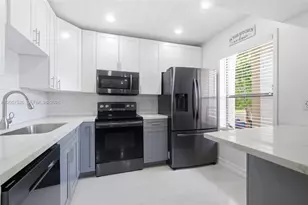11444 NW 10th St, Pembroke Pines, FL 33026 - Photo 34