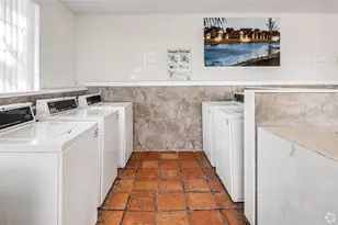 1141 Lake Victoria Dr, West Palm Beach, FL 33411 - Photo 18