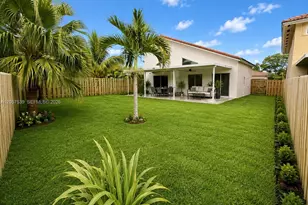 18318 NW 61st Ct, Hialeah, FL 33015 - Photo 6
