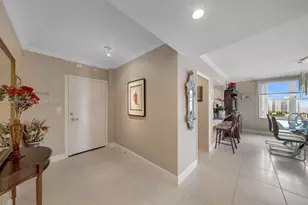 3200 NE 36th St, Fort Lauderdale, FL 33308 - Photo 2