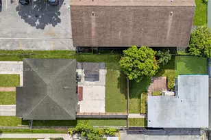 2624 NW 24th St, Miami, FL 33142 - Photo 30