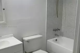 14221 N Kendall Dr, Miami, FL 33186 - Photo 14