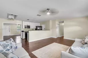 405 SW 77th Ave, North Lauderdale, FL 33068 - Photo 8