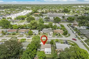 405 SW 77th Ave, North Lauderdale, FL 33068 - Photo 36