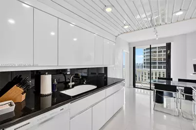 3000 Island Blvd #2506, Aventura, FL 33160 - Photo 18
