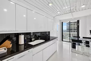 3000 Island Blvd, Aventura, FL 33160 - Photo 18