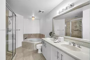 7900 Harbor Island Dr, North Bay Village, FL 33141 - Photo 12