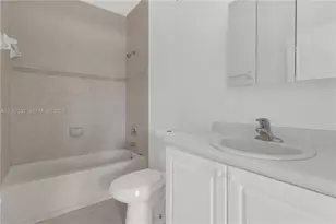 2815 SE 16th Ave, Homestead, FL 33035 - Photo 10
