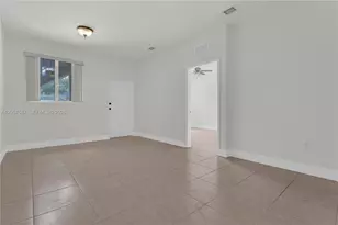 2815 SE 16th Ave, Homestead, FL 33035 - Photo 6