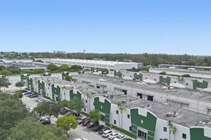 1315 NW 98th Ct, Doral, FL 33172 - Photo 1