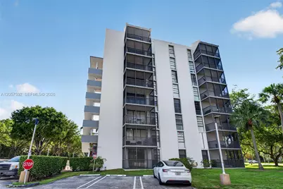 3301 N Country Club Dr #101, Aventura, FL 33180 - Photo 28