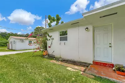 577 NW 90th St #6, El Portal, FL 33150 - Photo 20