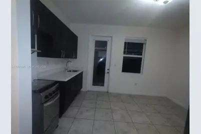 27701 SW 134th Ct - in Law Quarters #0, Homestead, FL 33032 - Photo 6