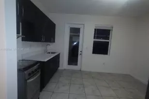 27701 SW 134th Ct - in Law Quarters, Homestead, FL 33032 - Photo 6