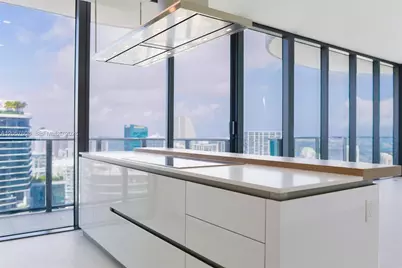 1000 Brickell Plaza #PH5907, Miami, FL 33131 - Photo 8